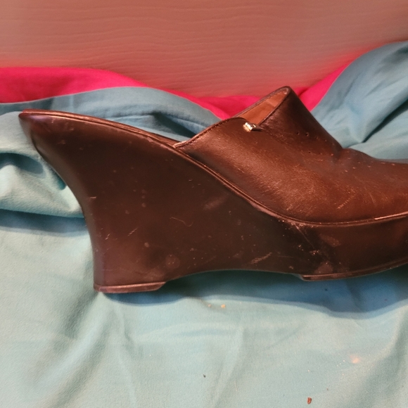 Mules - Picture 2 of 3